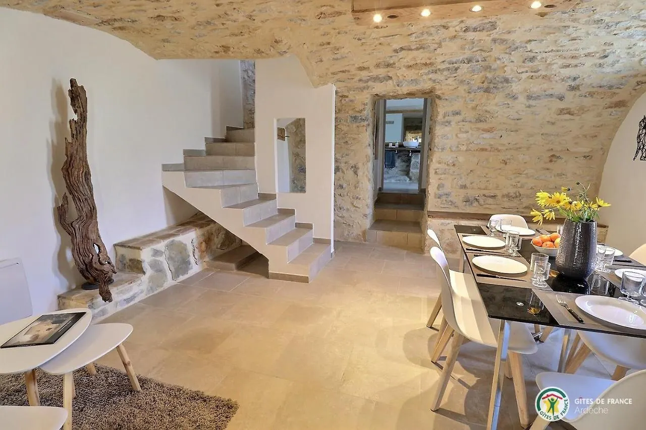 Le Gite Des Monedes Saint-Andre-de-Cruzieres Holiday home